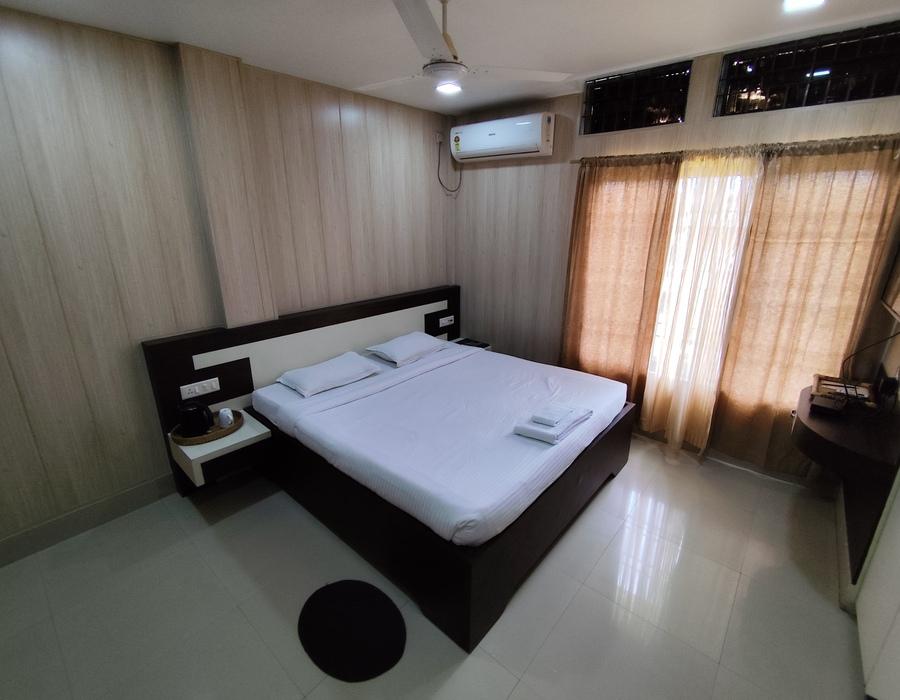 Deluxe Room (Double)